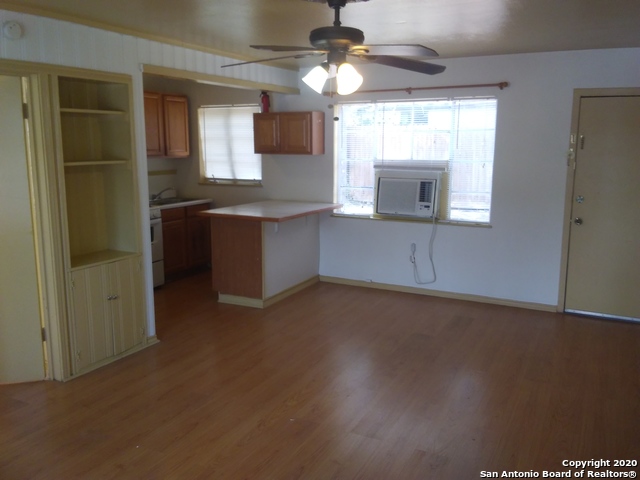 Image 4 of 14 For 805 Eleanor Ave  B