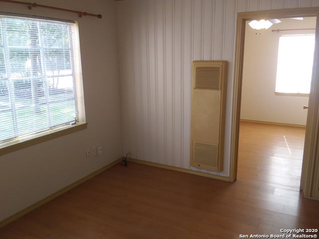 Image 9 of 14 For 805 Eleanor Ave  B