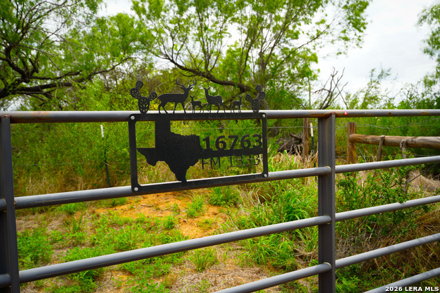 Image 22 of 22 For 16763 Fm 1333