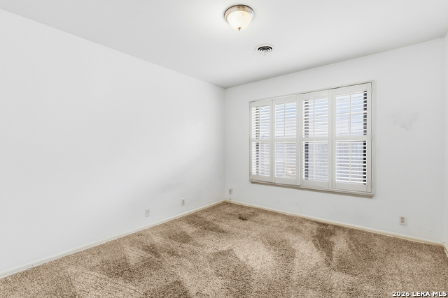 Image 11 of 17 For 139 Verdant St