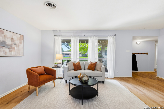 Image 3 of 17 For 139 Verdant St