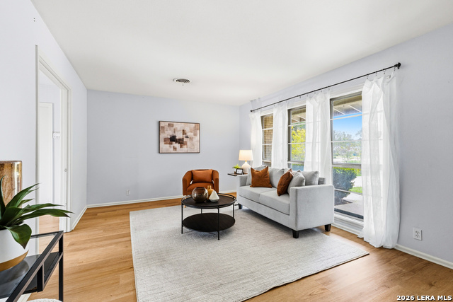 Image 5 of 17 For 139 Verdant St