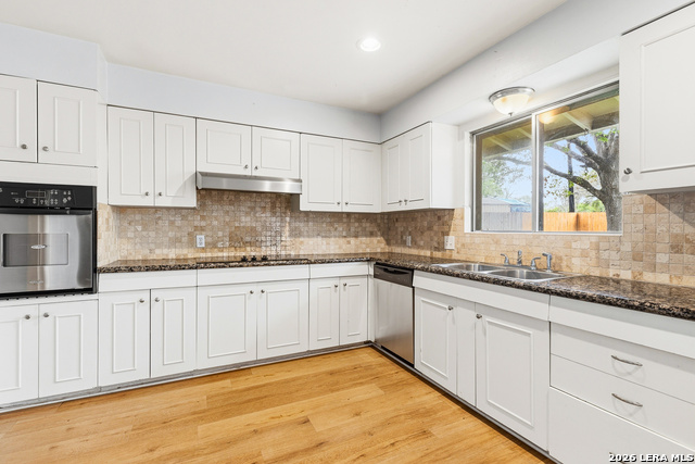 Image 6 of 17 For 139 Verdant St