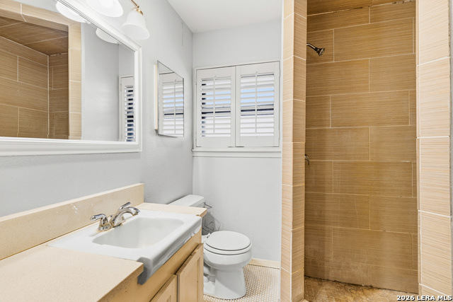 Image 9 of 17 For 139 Verdant St