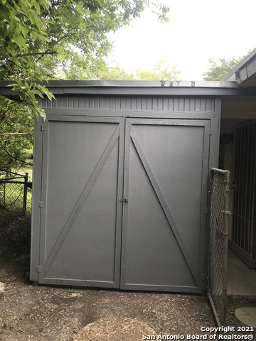 Image 23 of 24 For 138 Shady Rill