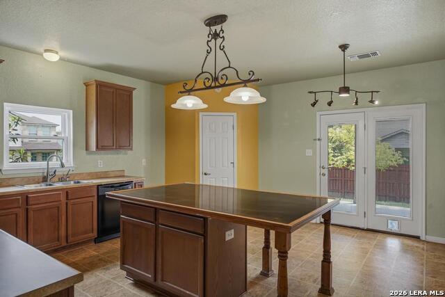 Image 8 of 33 For 2102 Red Rock Crossing