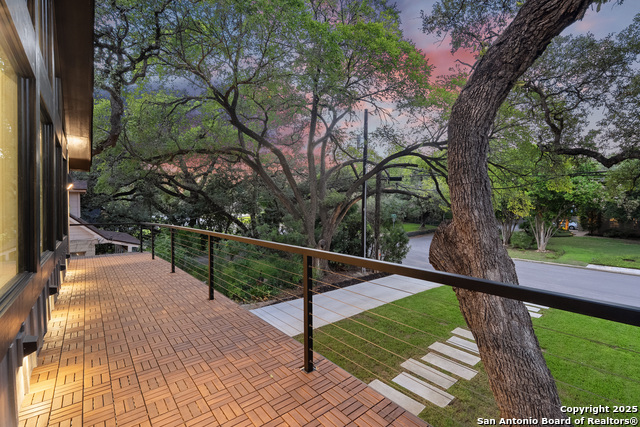 Image 2 of 35 For 434 College Blvd