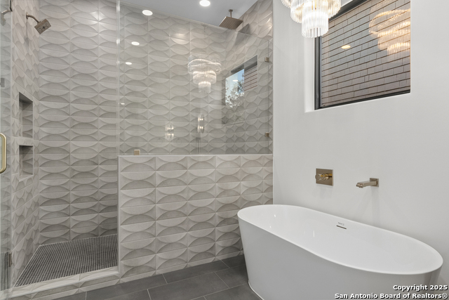 Image 23 of 35 For 434 College Blvd