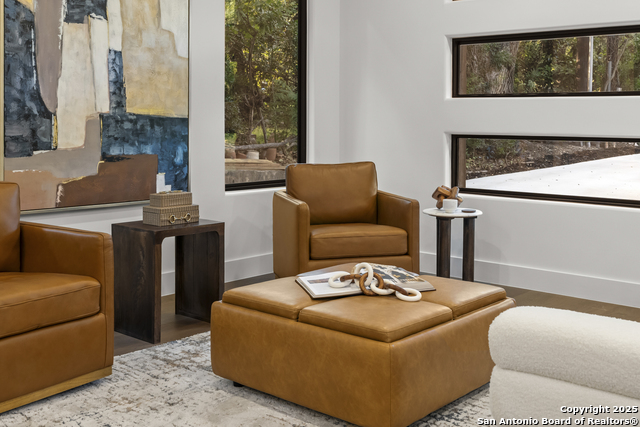 Image 9 of 35 For 434 College Blvd