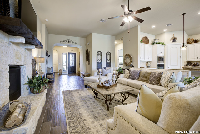 Image 8 of 34 For 1180 Nutmeg Trl