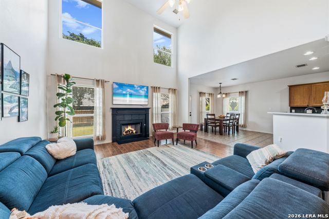 Image 13 of 47 For 1788 Oakmont Cir