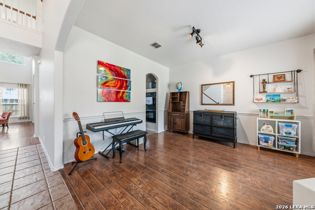 Image 8 of 47 For 1788 Oakmont Cir