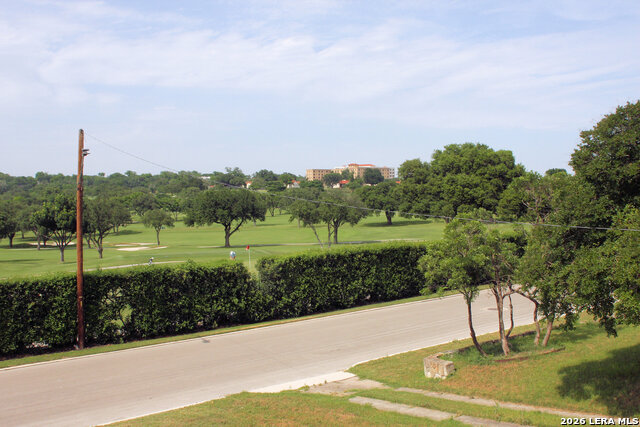 Image 2 of 13 For 546 Pershing Ave