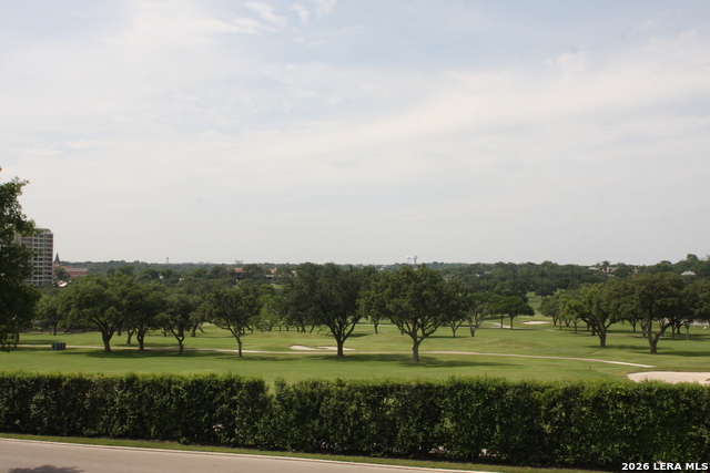 Image 4 of 13 For 546 Pershing Ave