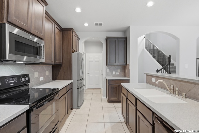 Image 12 of 37 For 1310 Oriole  