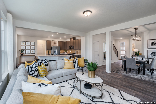 Image 4 of 11 For 835 Tranchet Trail