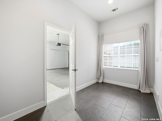 Image 11 of 43 For 8543 Northview Pass