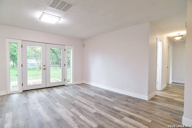 Image 10 of 24 For 1225 Coll W