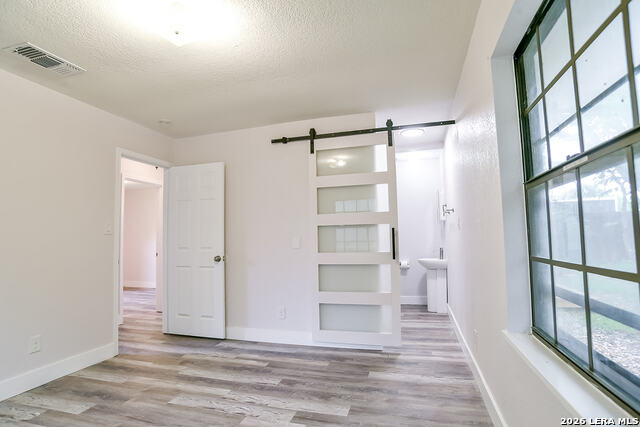 Image 16 of 24 For 1225 Coll W