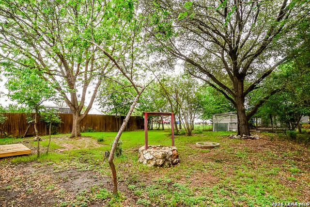 Image 22 of 24 For 1225 Coll W