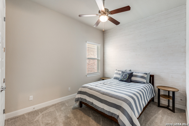 Listing photo id 18 for 17125 Casanova