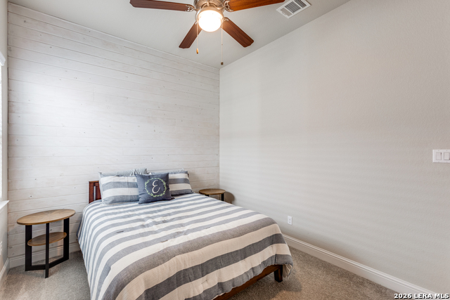 Listing photo id 19 for 17125 Casanova