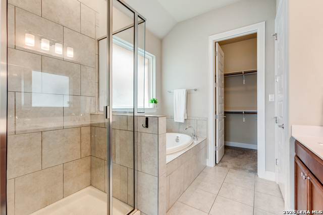 Listing photo id 28 for 17125 Casanova