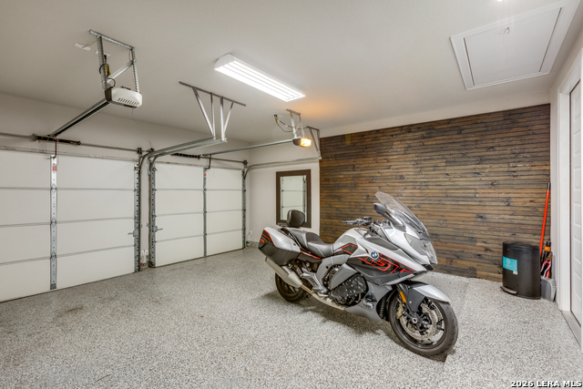 Listing photo id 29 for 17125 Casanova