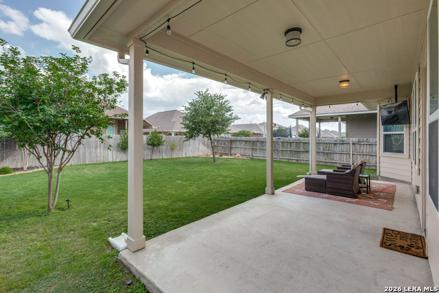 Listing photo id 30 for 17125 Casanova