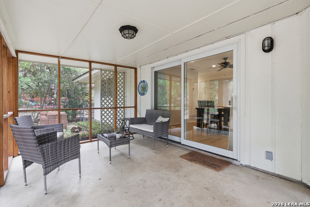 Image 21 of 25 For 10635 Janet Lee Dr