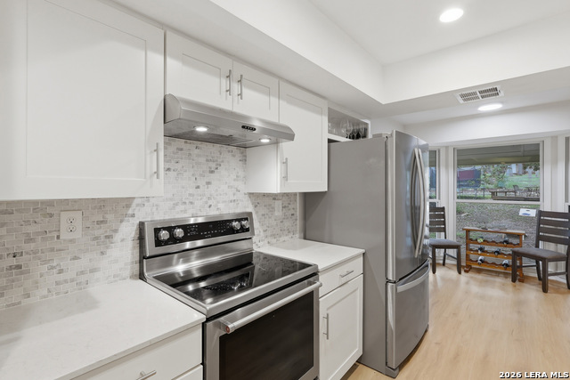 Image 8 of 25 For 10635 Janet Lee Dr