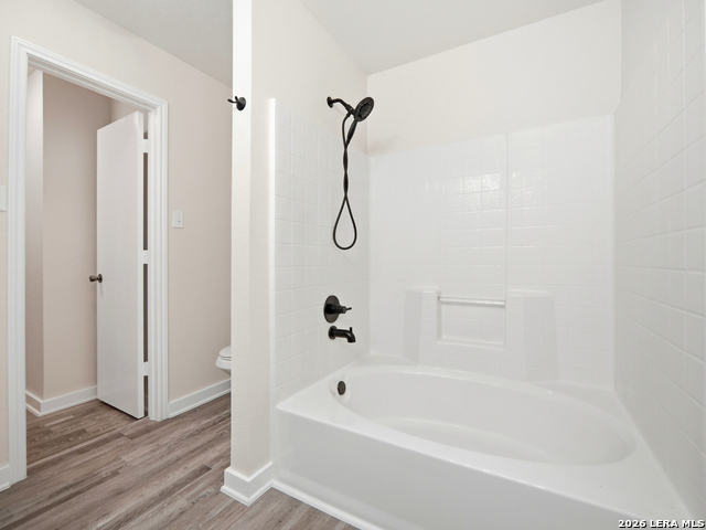 Image 16 of 29 For 8606 Still Moon