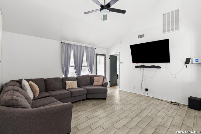 Image 8 of 23 For 6110 Ashley Spgs