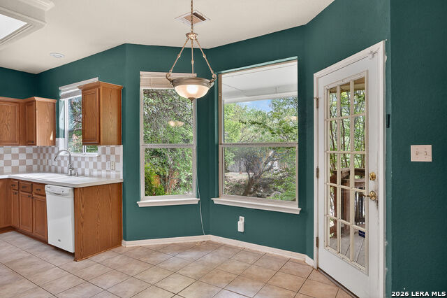 Image 16 of 48 For 21007 La Pena