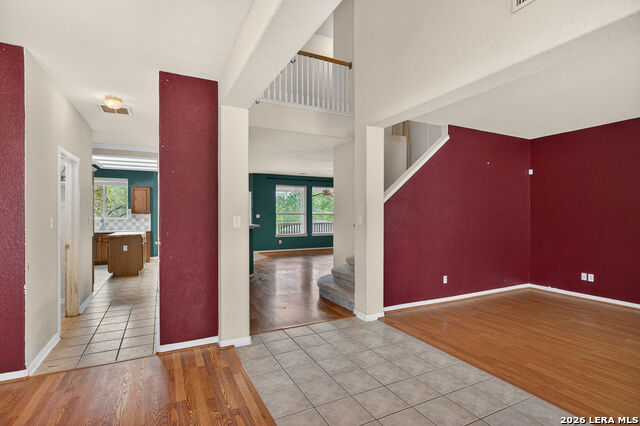 Image 4 of 48 For 21007 La Pena