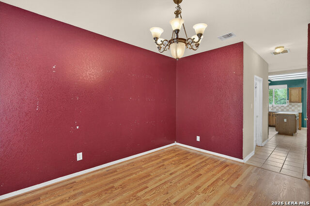 Image 7 of 48 For 21007 La Pena