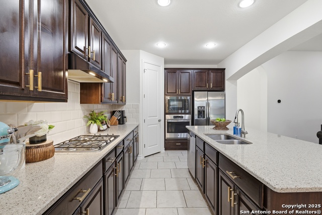 Image 15 of 48 For 7715 Goldstrike Dr