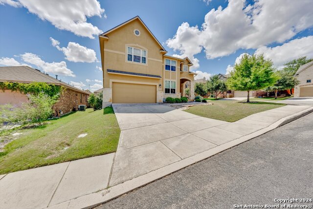 Listing photo id 1 for 23902 Alpine Ldg