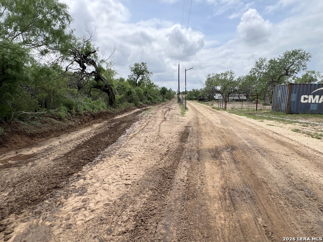 Image 20 of 27 For 1436 Fm 2537