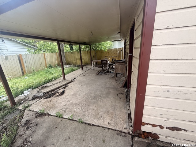 Image 23 of 23 For 470 Amber St E