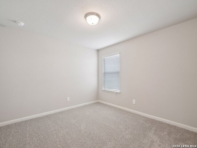 Image 13 of 26 For 6511 Queen Carol