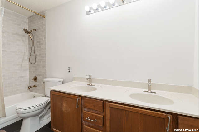 Image 23 of 28 For 11219 Taylor Crest