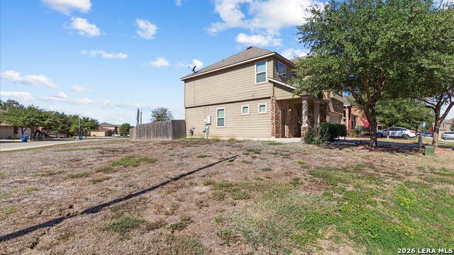 Image 33 of 37 For 6847 Fort Bnd