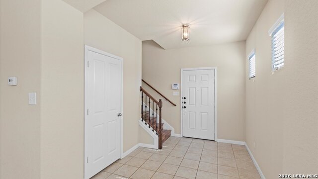 Image 4 of 37 For 6847 Fort Bnd