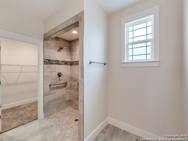 Image 17 of 26 For 178 Lost Maples Way