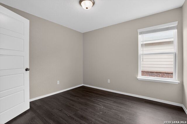 Image 11 of 29 For 7519 Twin Pine Ct