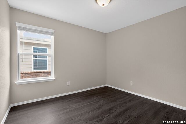 Image 13 of 29 For 7519 Twin Pine Ct