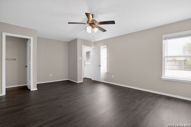 Image 16 of 29 For 7519 Twin Pine Ct