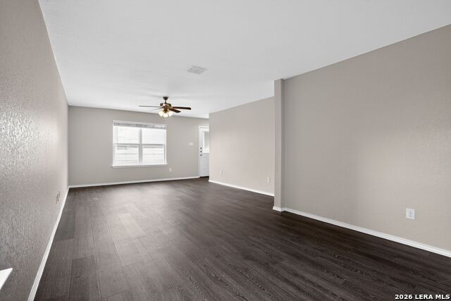 Image 4 of 29 For 7519 Twin Pine Ct