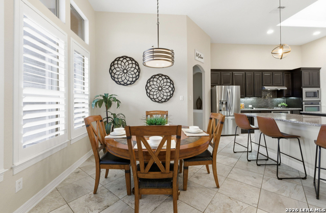 Image 17 of 41 For 25910 Trickling Rock